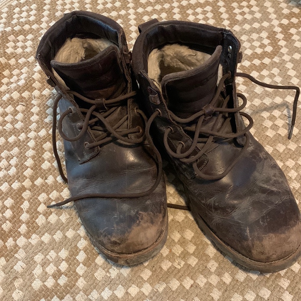Mens UGG boots